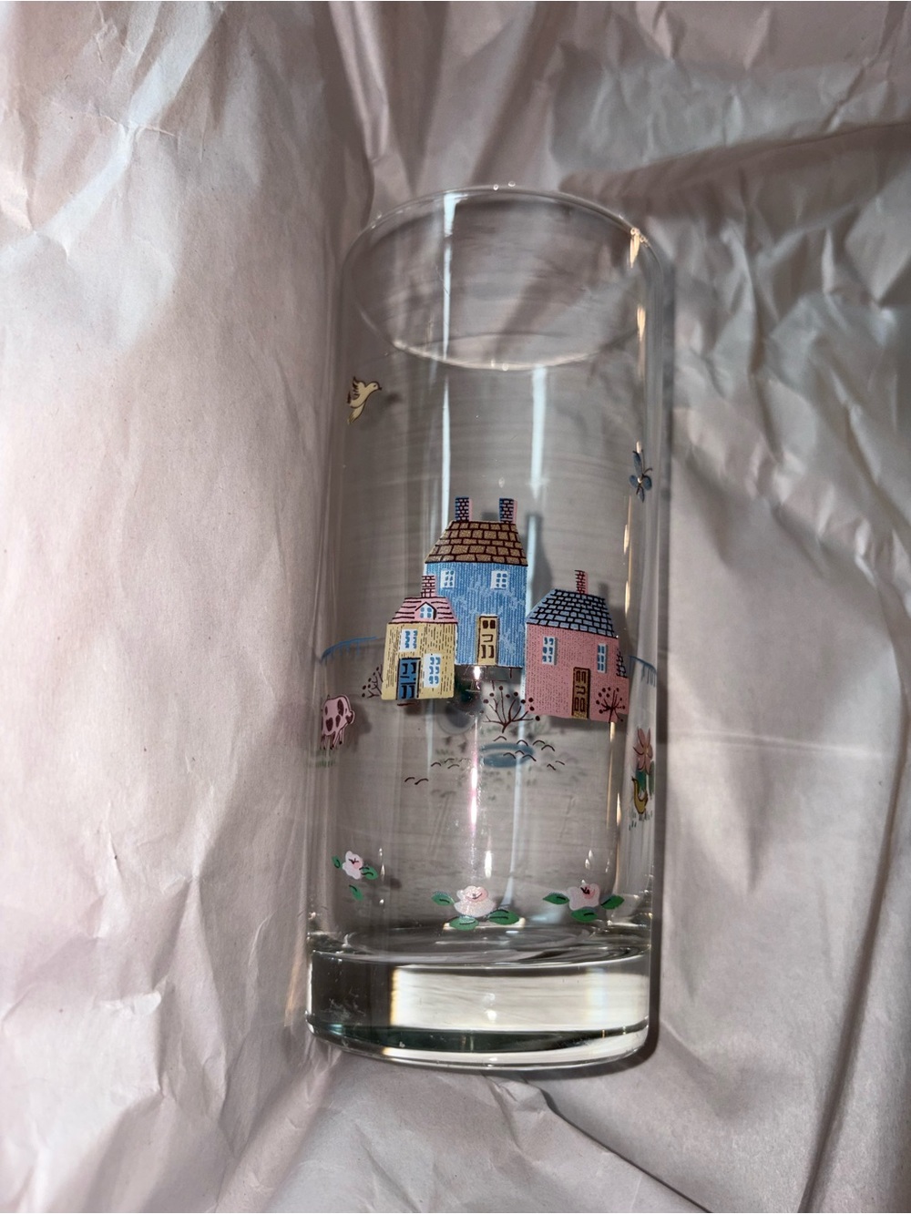 International Heartland Charming Country Village Scene Glass